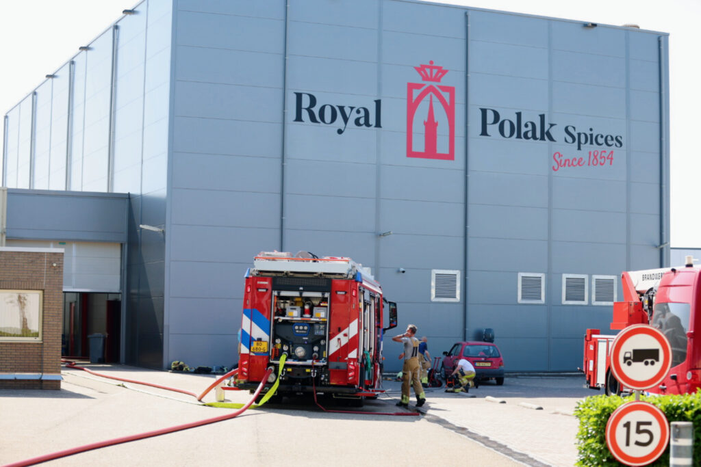 Brand bij specerijenmaalderij Royal Polak in Steenwijk